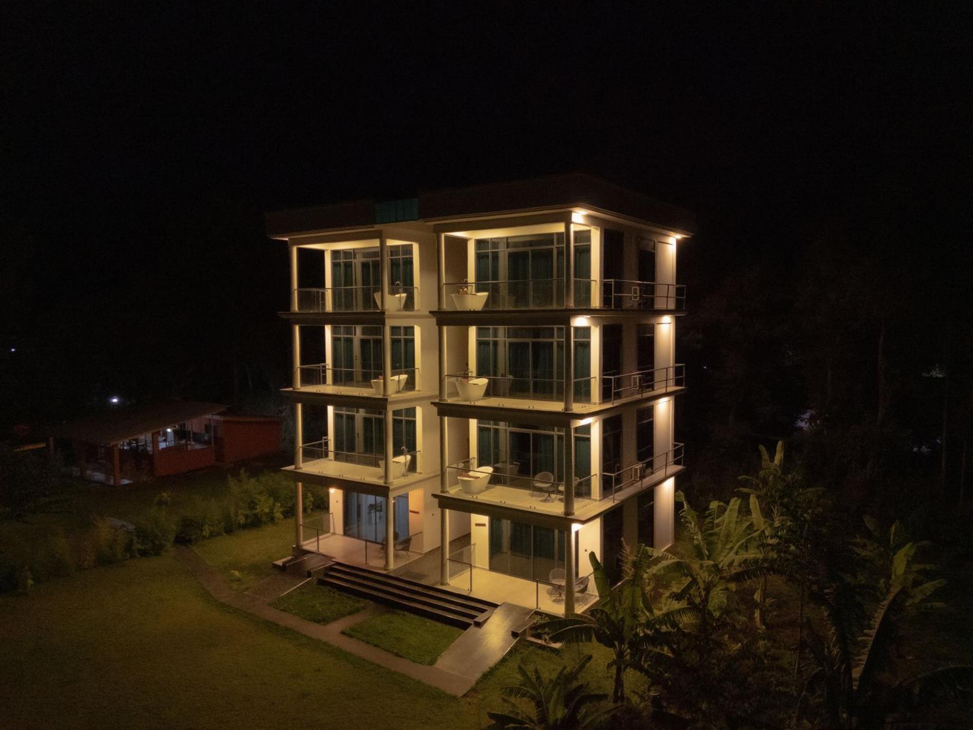 Shose Farmhouse Chalets & Campsite Moshi Exterior photo